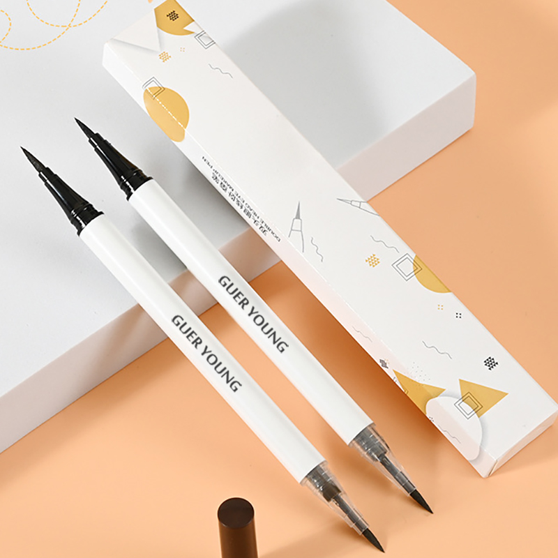 Double-Ended Eyeliner Pen – Precision Eyeliner & Eyelash Filler in One