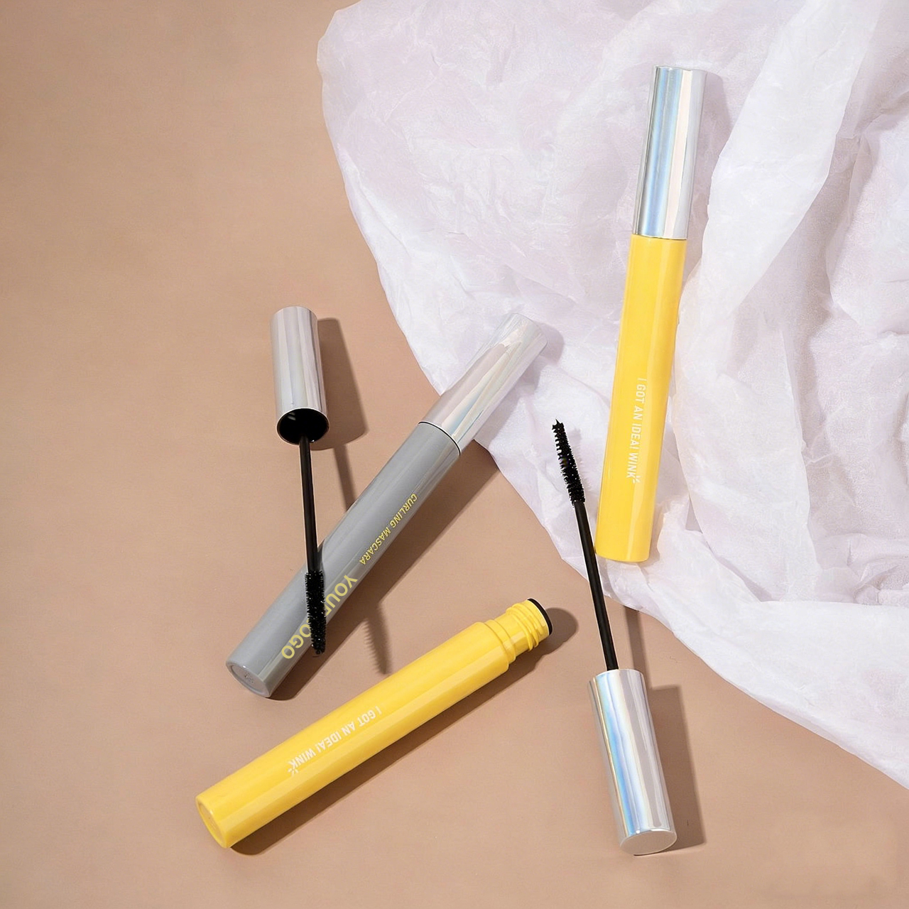 Custom Colored Mascara Tube – Long-Lasting Curl & Volume Mascara with Fine Applicator