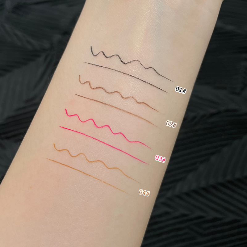 Double-Ended Eyeliner Pen – Precision & Versatile Design