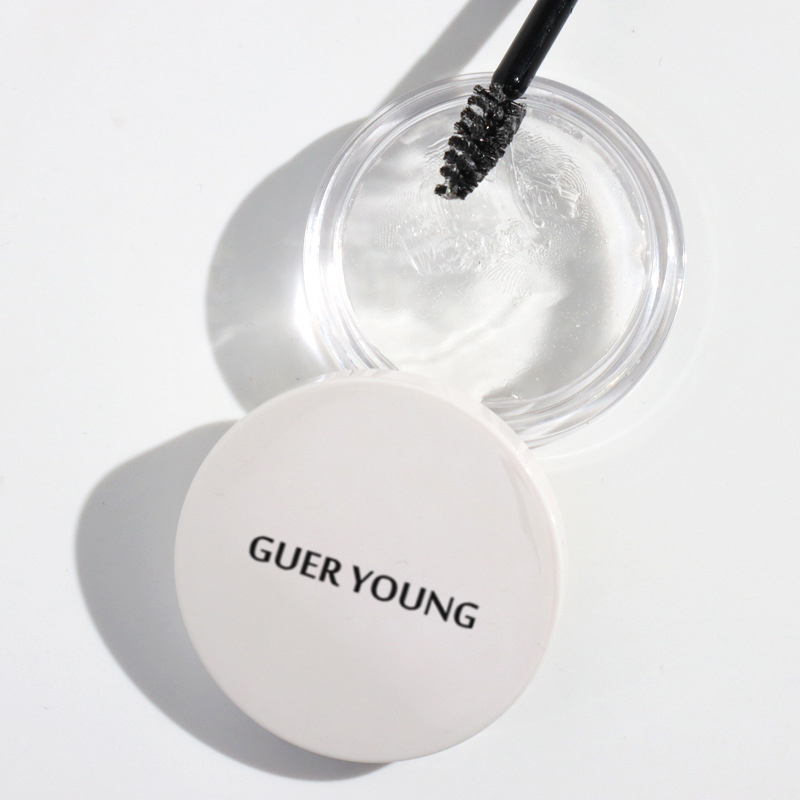 Brow Definition Gel – Strong Hold for Sculpted Eyebrows