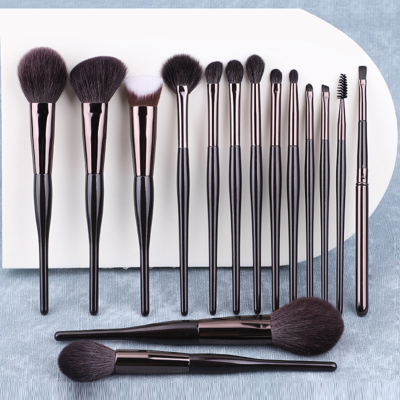 Professional Customizable Makeup Brush Set - 12PCS Beauty Tool Kit for Face & Eyes