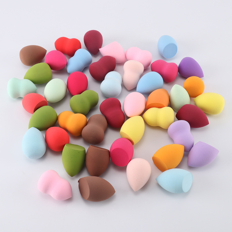 Colorful Makeup Sponges – Multi-Shape Beauty Blender Set in Capsule Case
