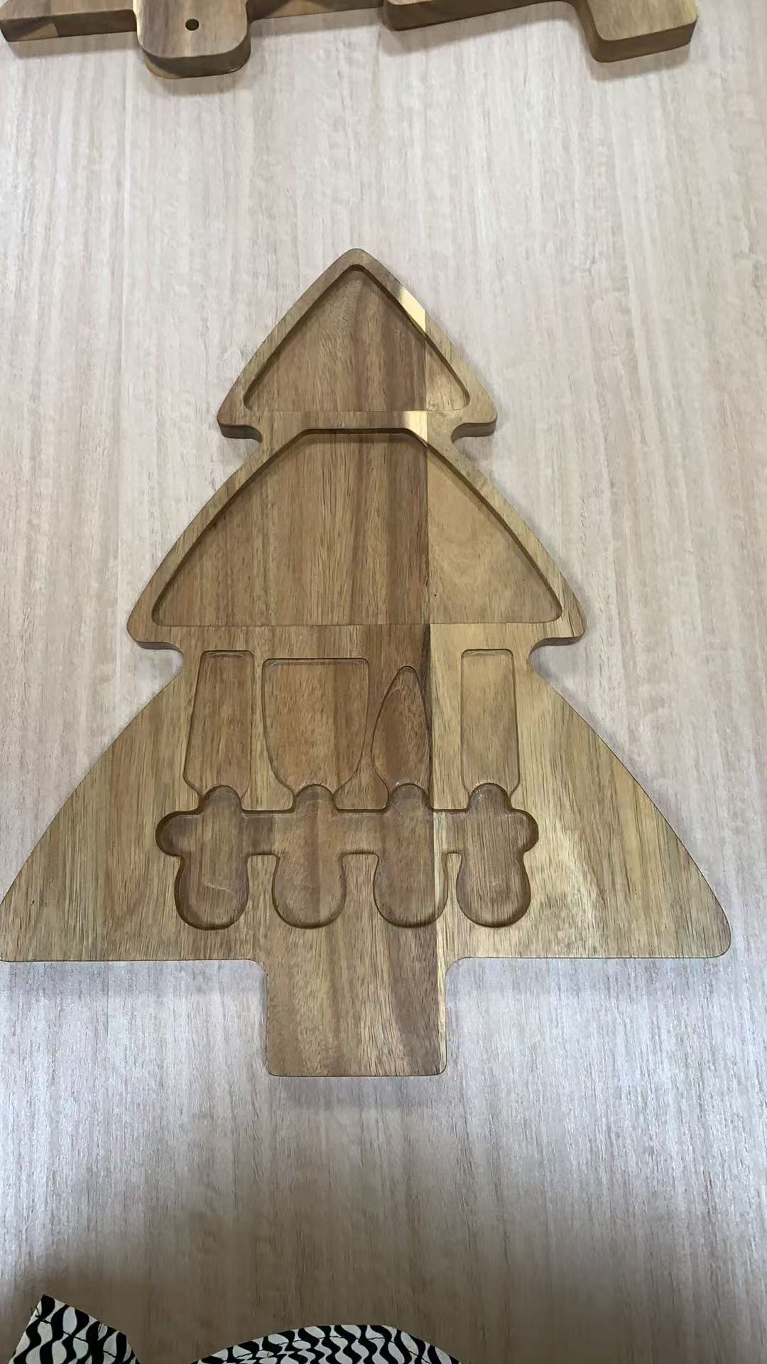 Christmas Tree Wooden Cheese Board Set