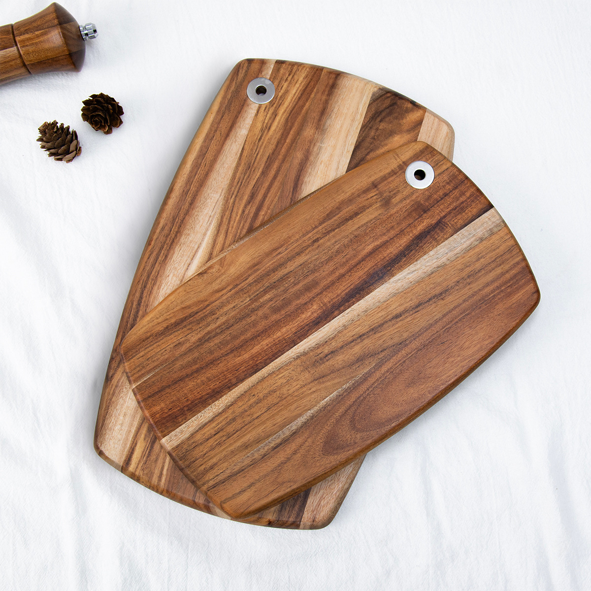 Reversible Acacia Cutting Board