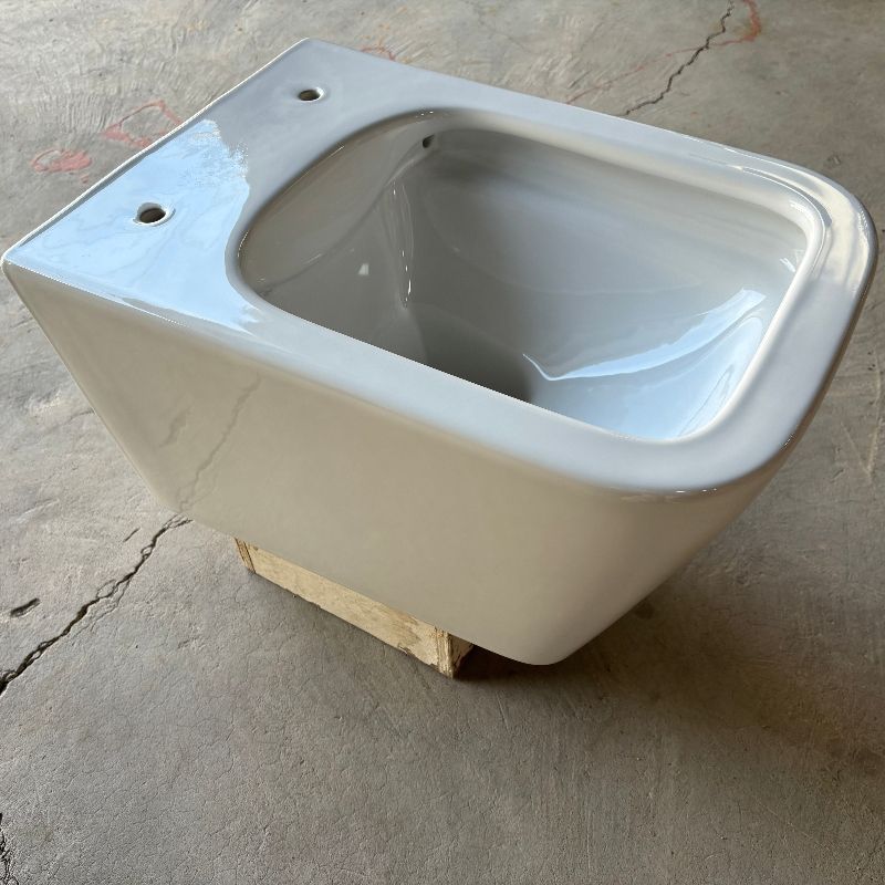 Modern Minimalist Wall-Hung Toilet BF2370 Water-Saving and Silent Ceramic Toilet
