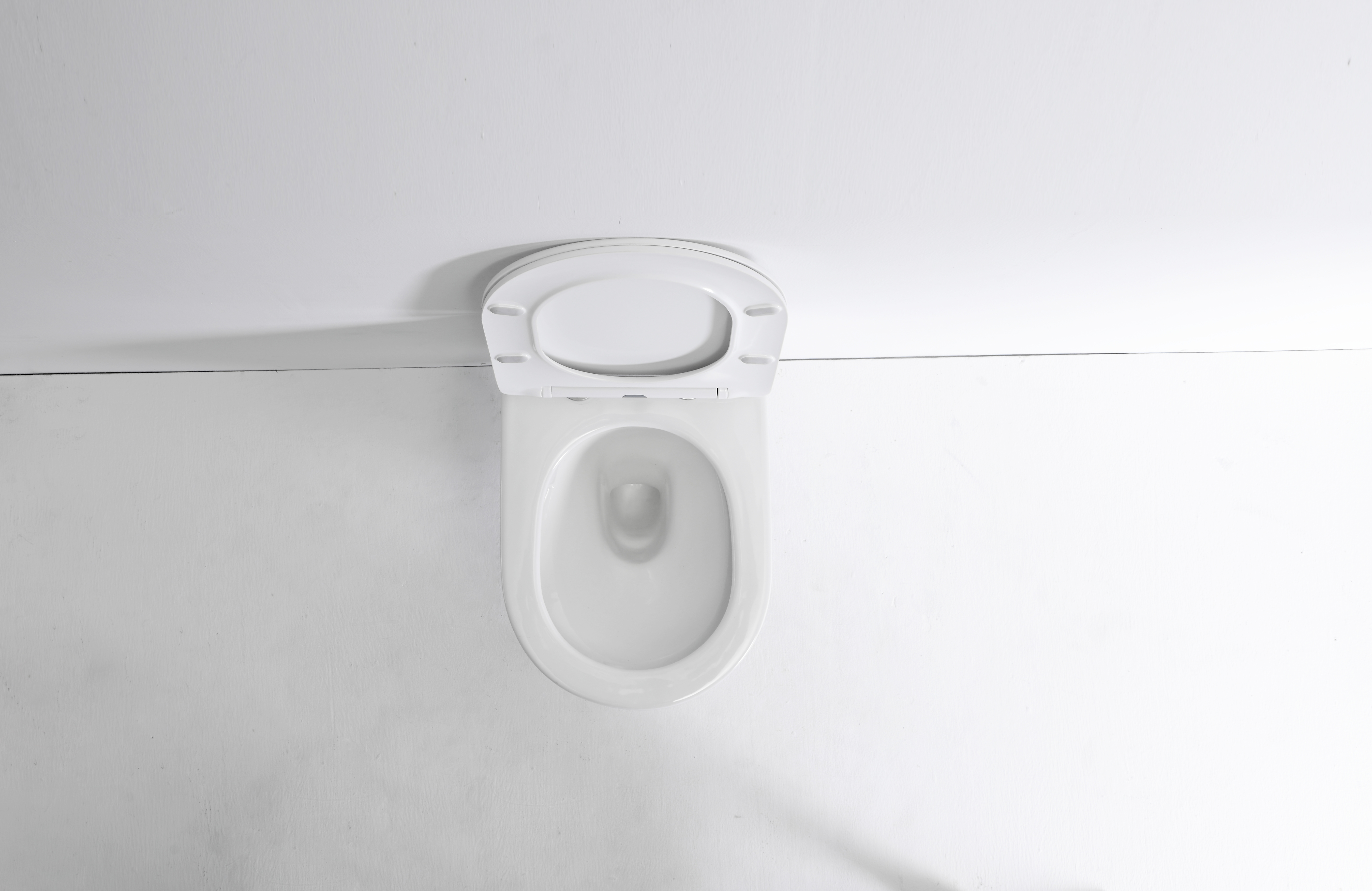 WC Sospeso in Ceramica con Scarico Vortex da 4.5L – Design Moderno Italiano