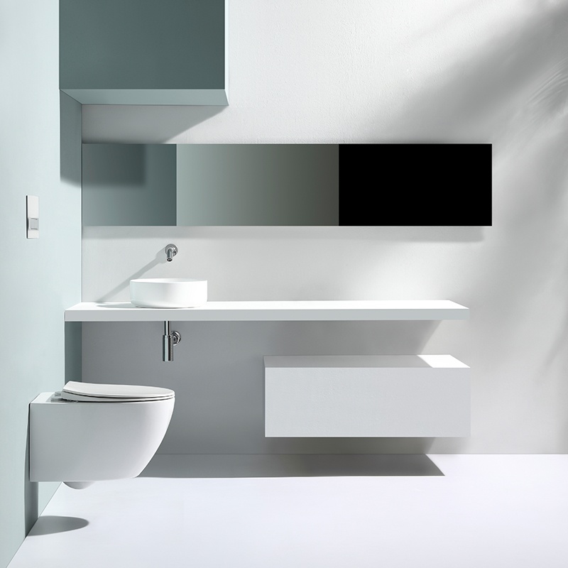 WC Sospeso 2375 – Design Minimalista in Ceramica con Sedile Soft Close