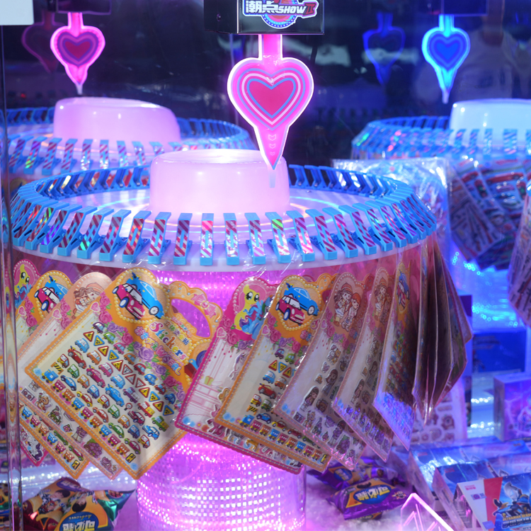 Trendy Show II Dual-Player Hanging Claw Machine