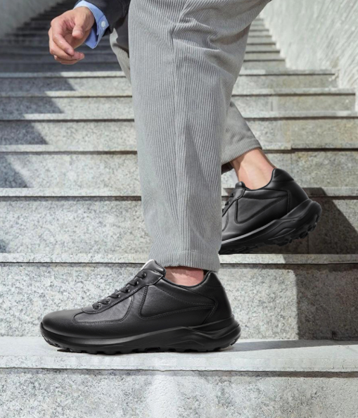 2025 New Arrival Factory Customization High Quality Luxury Casual Running Shoes Sneakers Genuine Cow Leather  Breathable Round Toe Men Sports Shoes Height Increasing 7cm