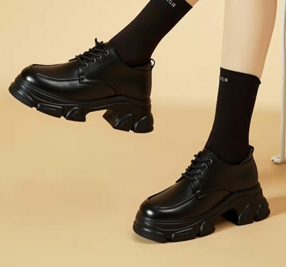 2025 New Women's Black Leather Loafers British Style Thick-Soled Casual Shoes with Fashionable Lace-Up Design