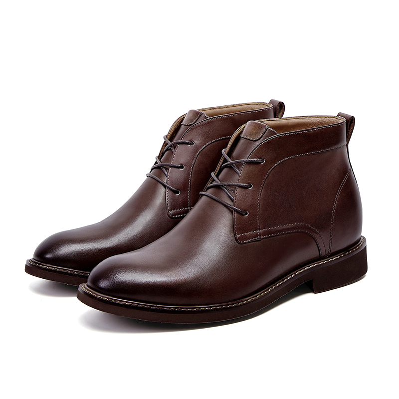 2025 Trending Newest Stylish Plus Size Genuine Leather Men's Work Shoes Waterproof Short B Boots Shoes Comfortable Style Sport Outdoor Man Shoes