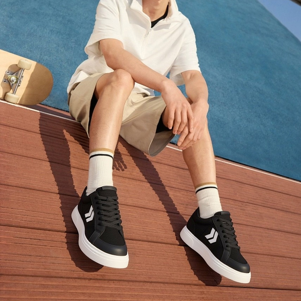 New Design Custom Logo Anti-Slip Sports Canvas Sneakers for Men Fashion Trend Outdoor Sports Wear Loafers Style with Air Cushion