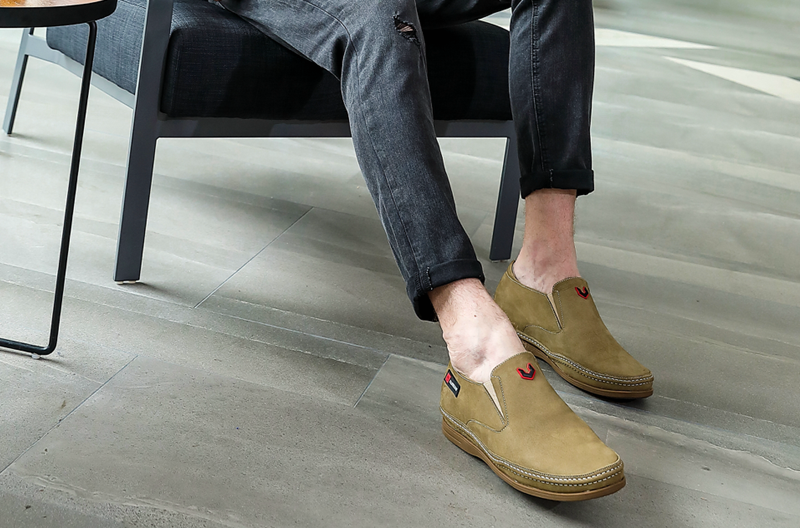 elevator shoes