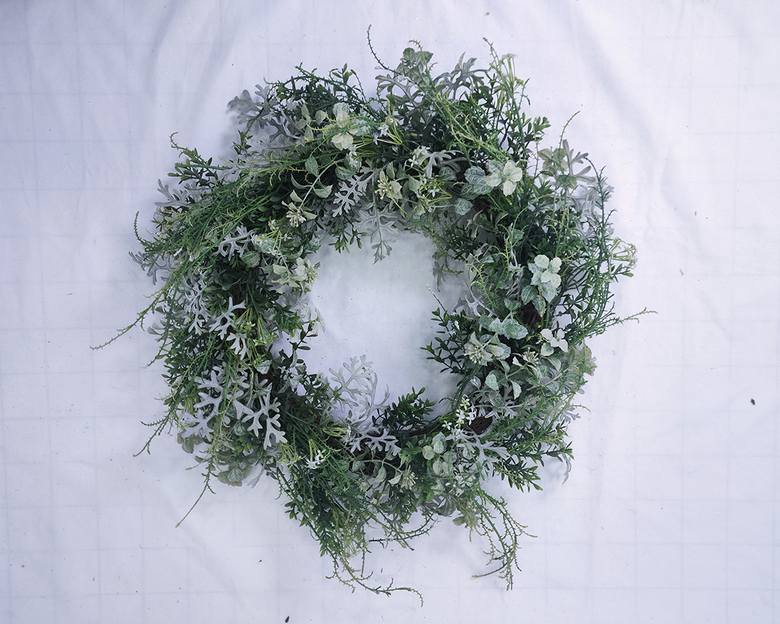 Imitation garland of snow leaf and milky way leaf