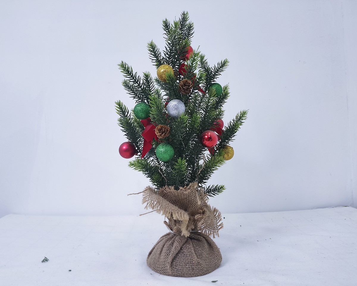Simulation tree of Pinus massoniana electroplating beads