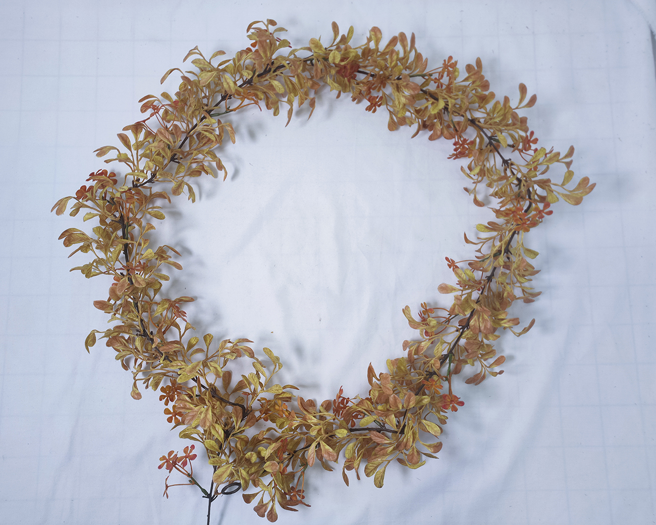 Crape myrtle leaf, gemstone flower, simulated rattan