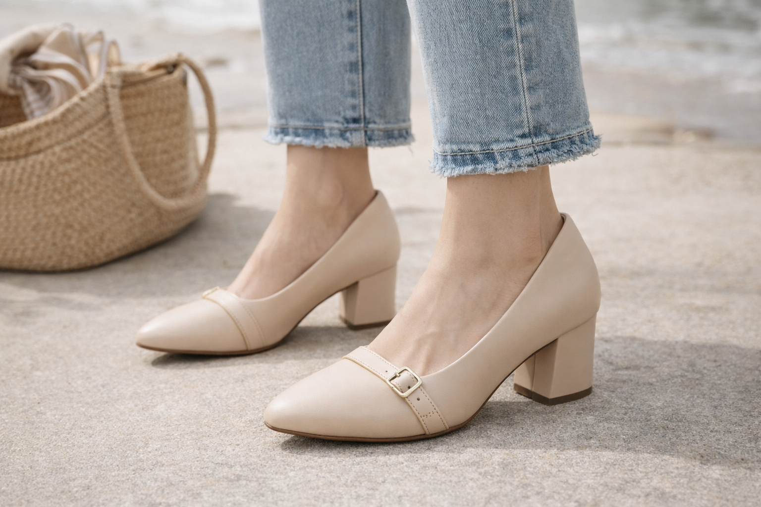 Stress‑Free Lightweight Almond Toe Block Heel Pumps with Buckle Strap