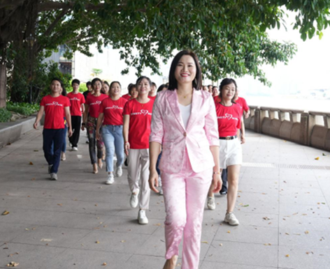 Ninety-nine team size exceeds 100 people! 15 years of growth witnesses the brand's strength