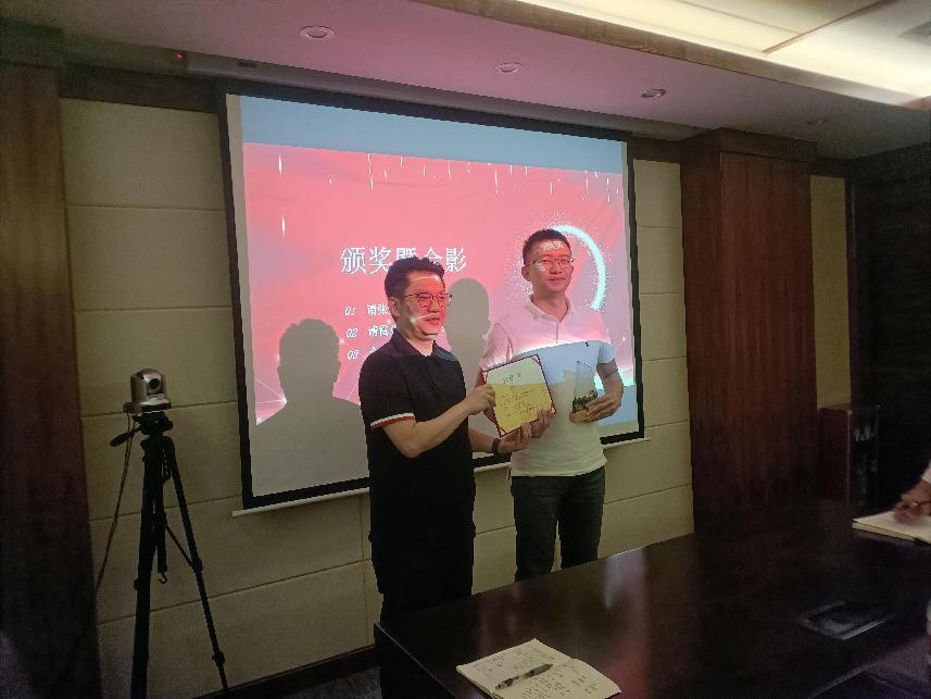 图片3(1).png 图片3(1).png