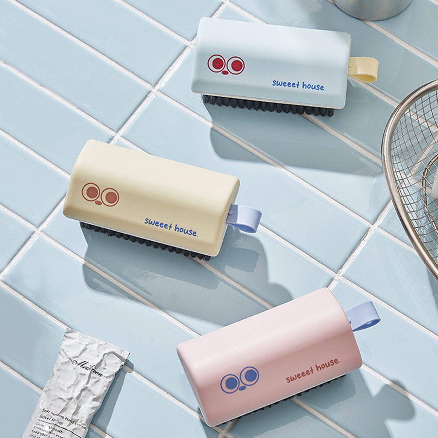 Multifunctional Dish Cleaning Brush with