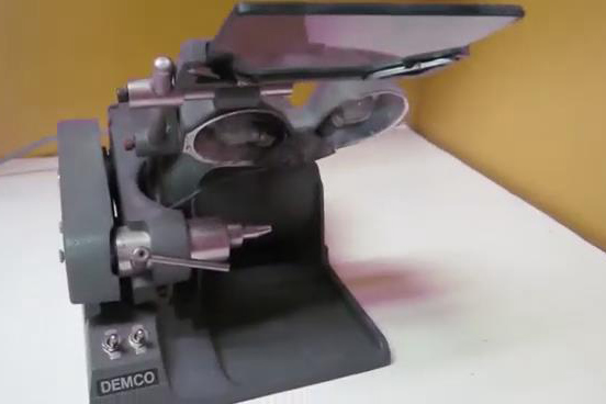Easy To Start The Nobilium DEMCO E96 Automatic Polisher & Grinder