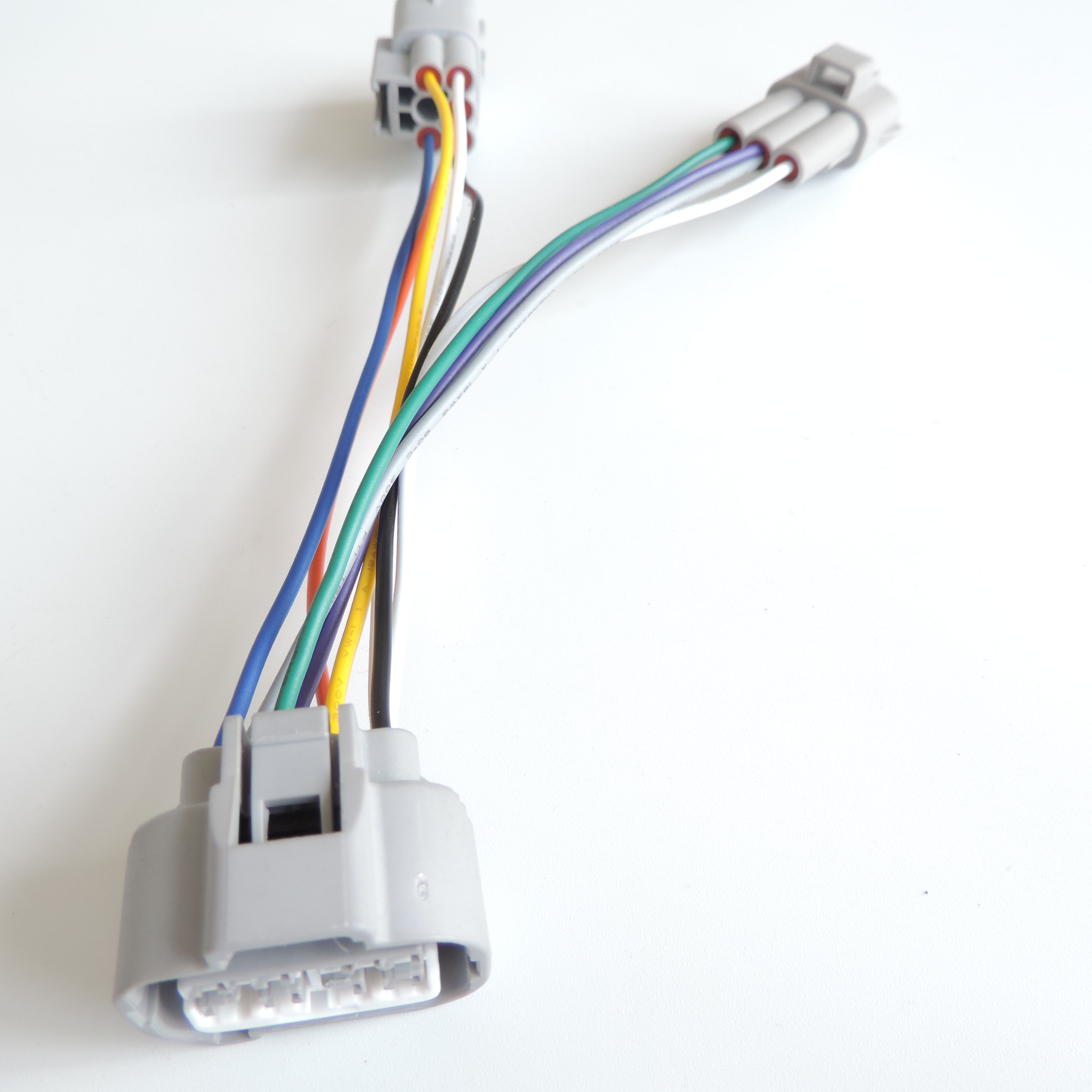 Custom H11 LED Headlight Relay Automotive Wiring Harness Kit