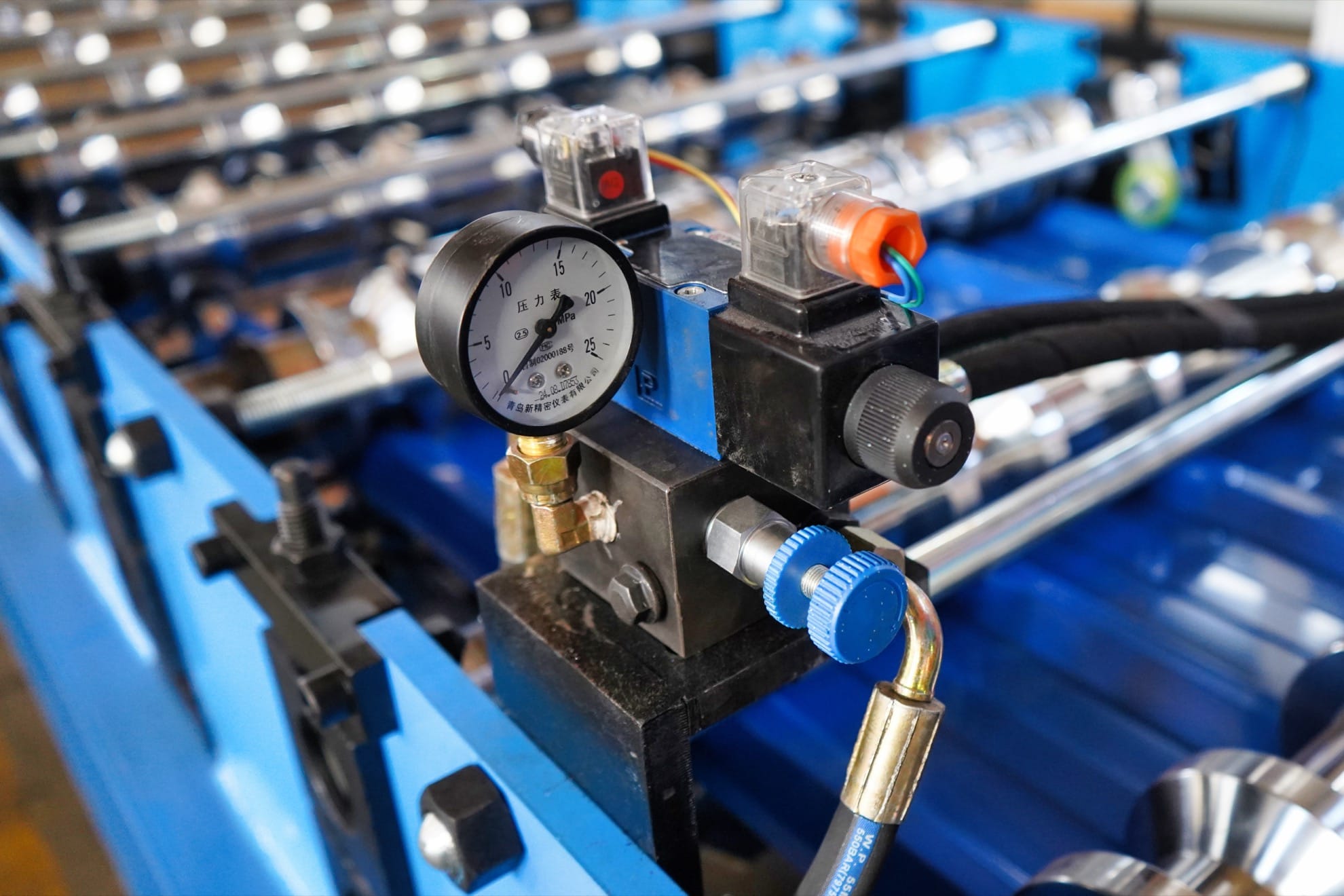 Hydraulic Trapezoidal Roll Forming Machine for Metal Roofing Sheets