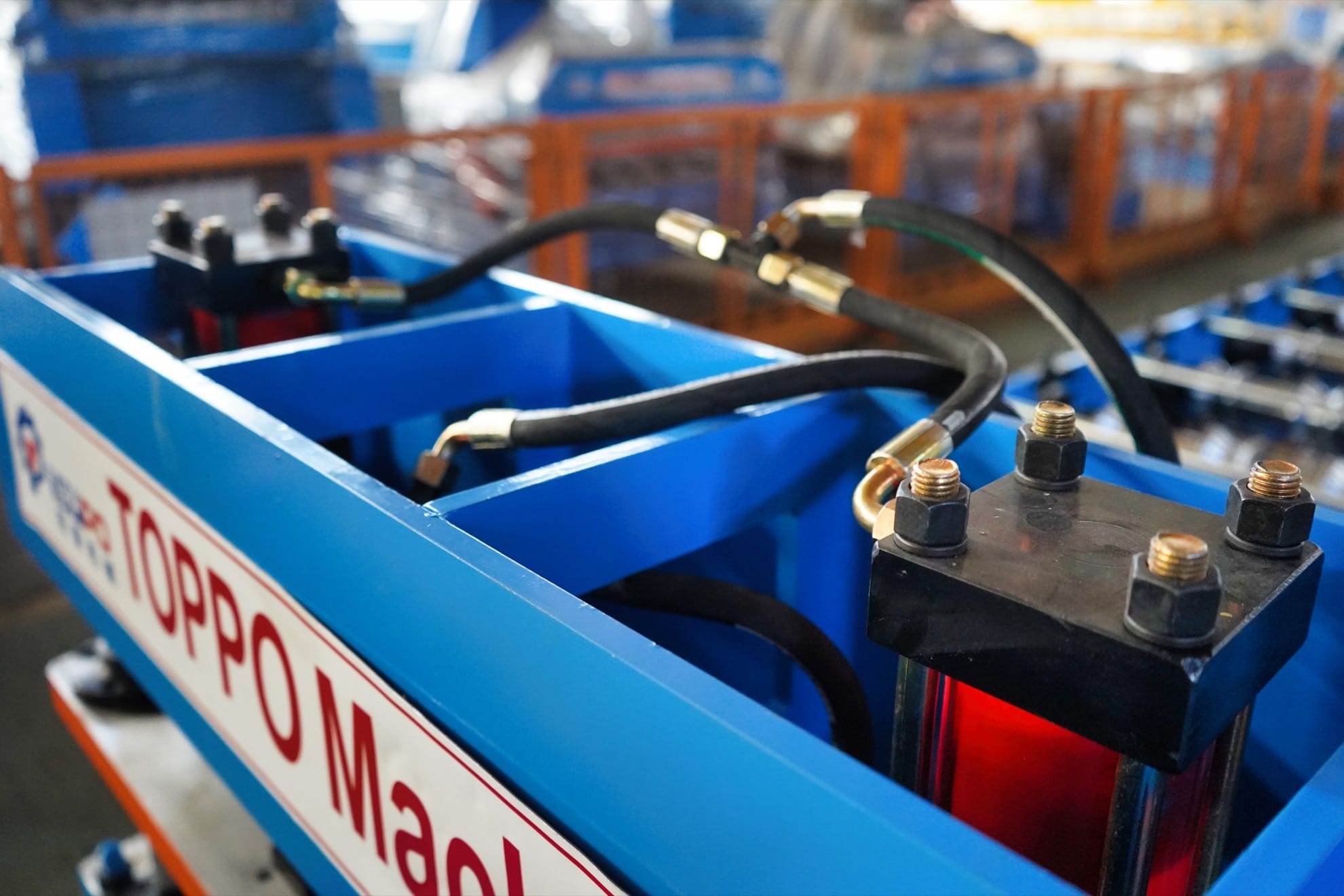 Hydraulic Trapezoidal Roll Forming Machine for Metal Roofing Sheets