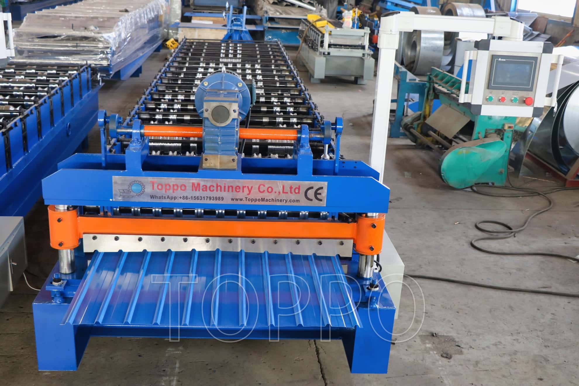 Fully Automatic Trapezoidal Roof Panel Roll Forming Machine with Precision Control