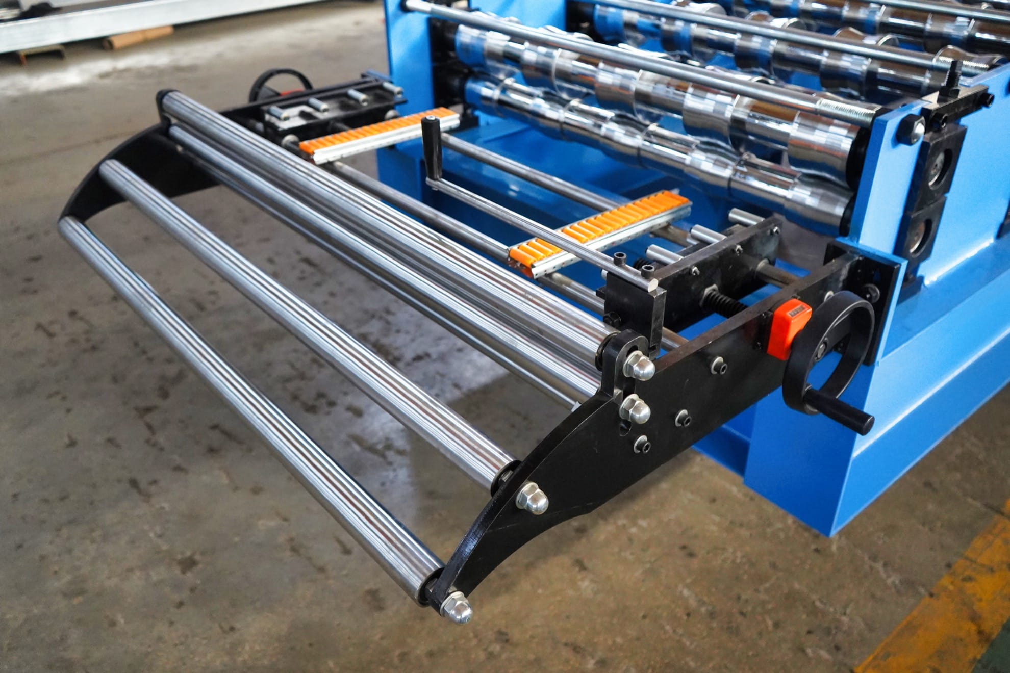 Hydraulic Trapezoidal Roll Forming Machine for Metal Roofing Sheets