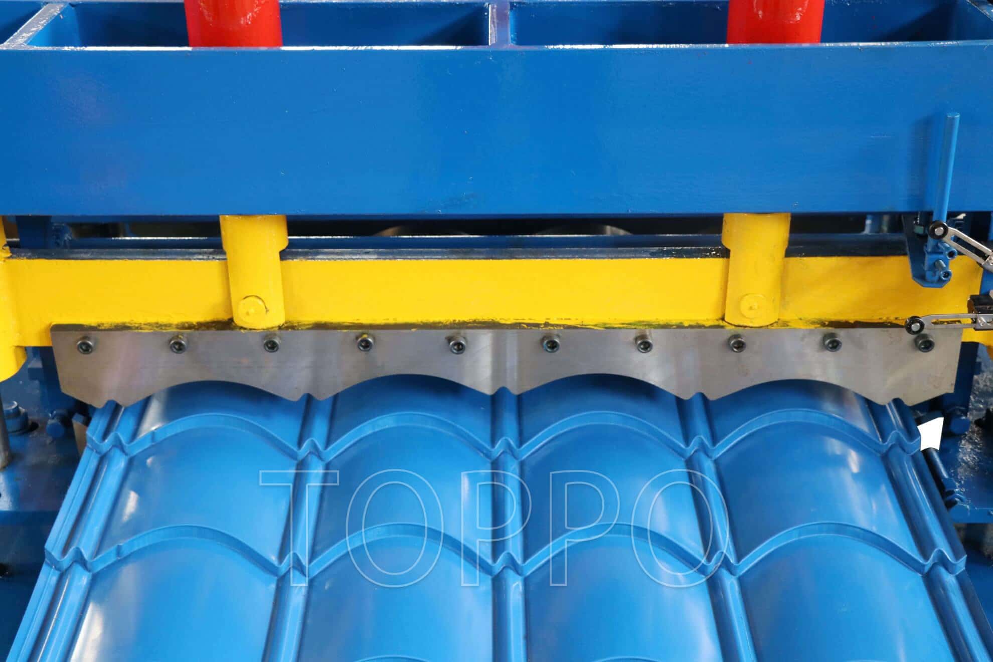Compact Automatic Bamboo Glazed Tile Roll Forming Machine with PLC Control