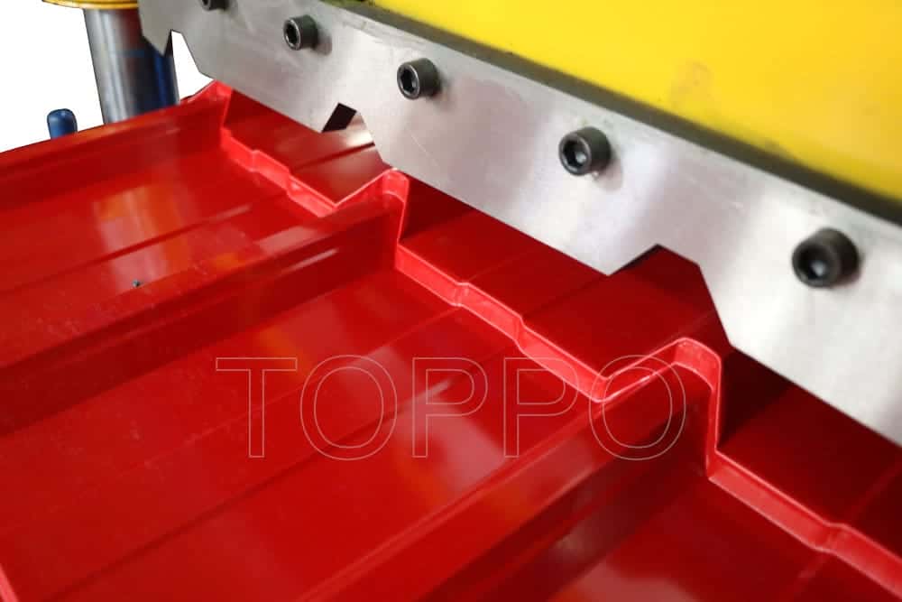 Red Tile Profile Glazed Roll Forming Machine with Hydraulic Cutting