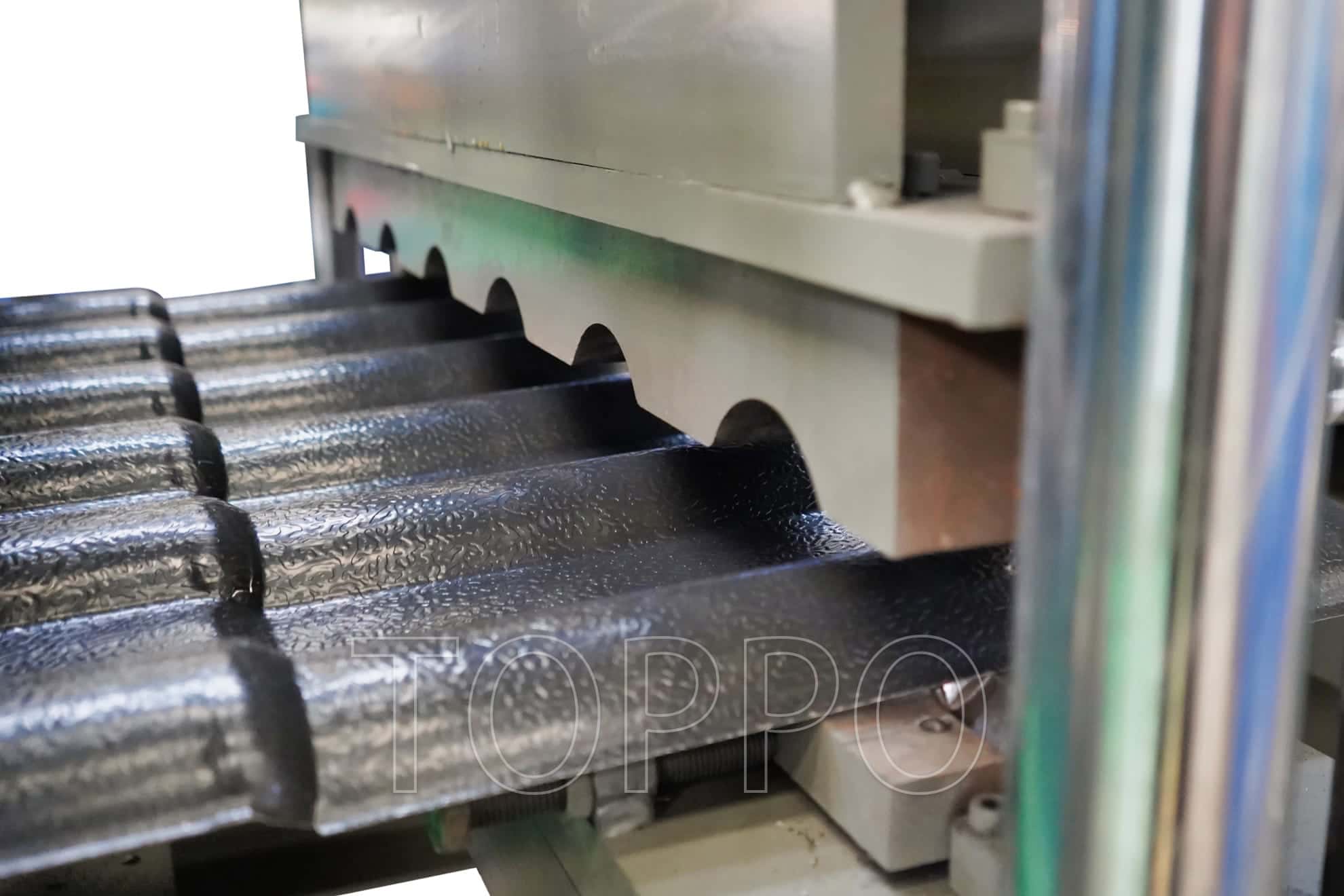 Automatic High-Speed PLC Control Bamboo Glazed Tile Cold Roll Forming Machine