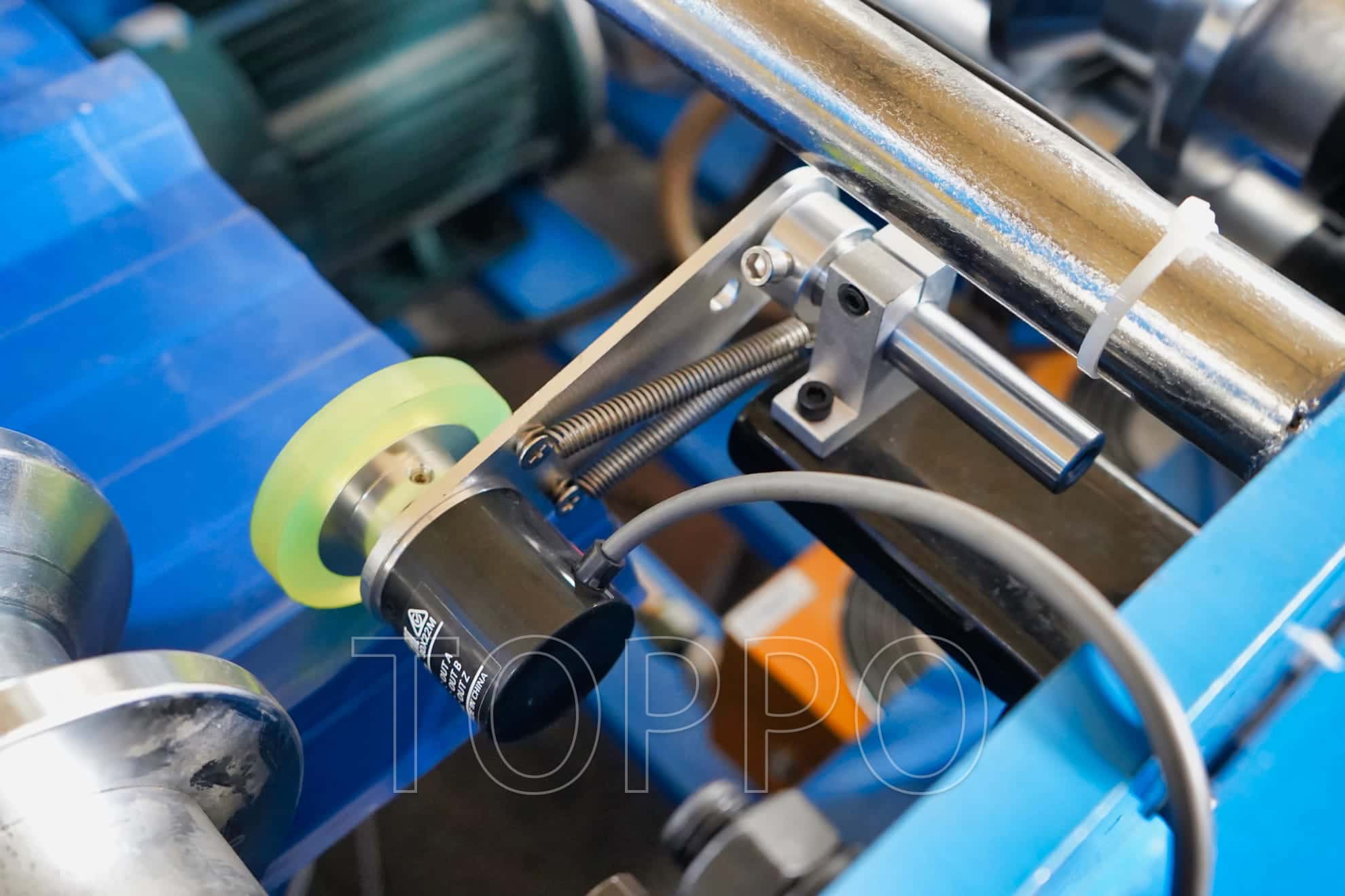 Heavy Duty Trapezoidal Roll Forming Machine with Industrial Grade Controller