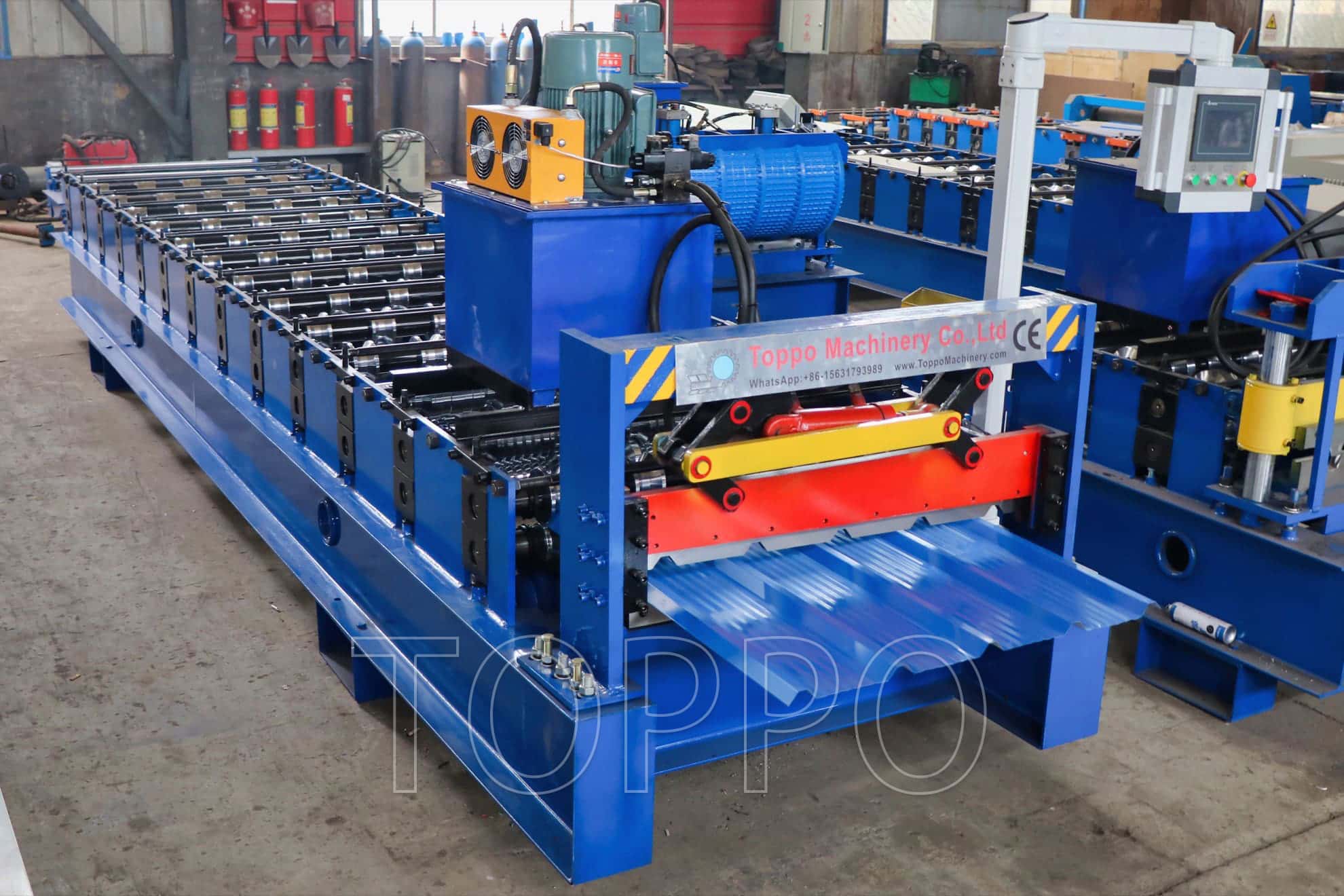 High-Efficiency Trapezoidal Roof Roll Forming Machine with Hydraulic Cutting and PLC Control