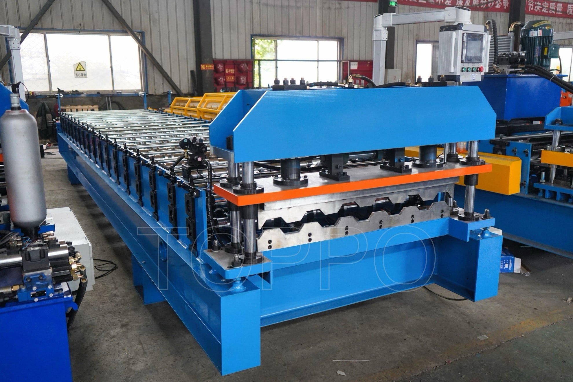 Automatic Trapezoidal Roof Sheet Roll Forming Machine with PLC Touchscreen