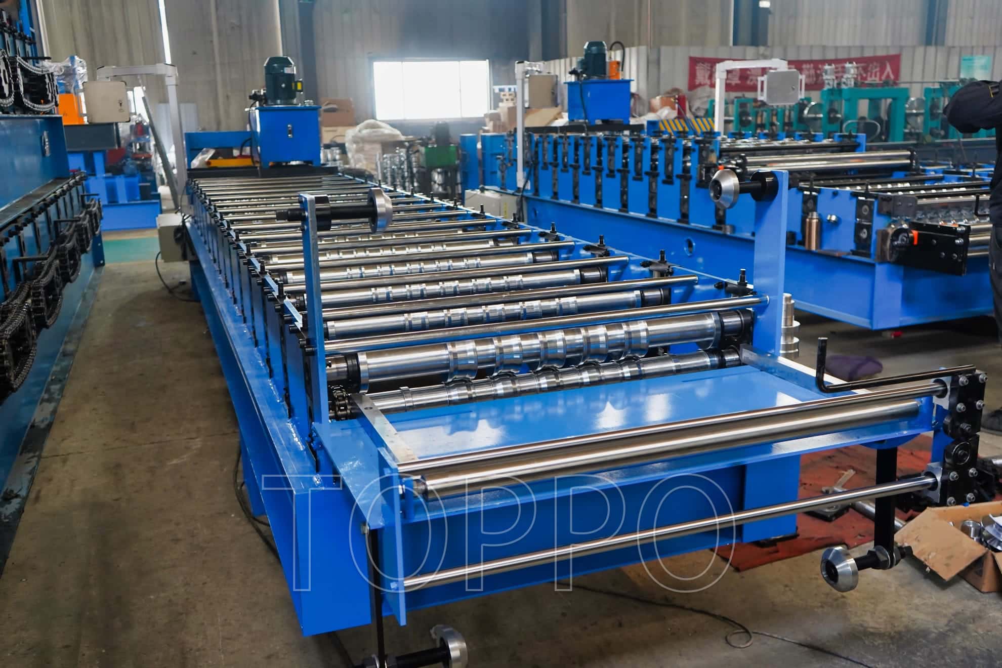 PLC Controlled Trapezoidal Roof Sheet Roll Forming Machine for Steel Panels