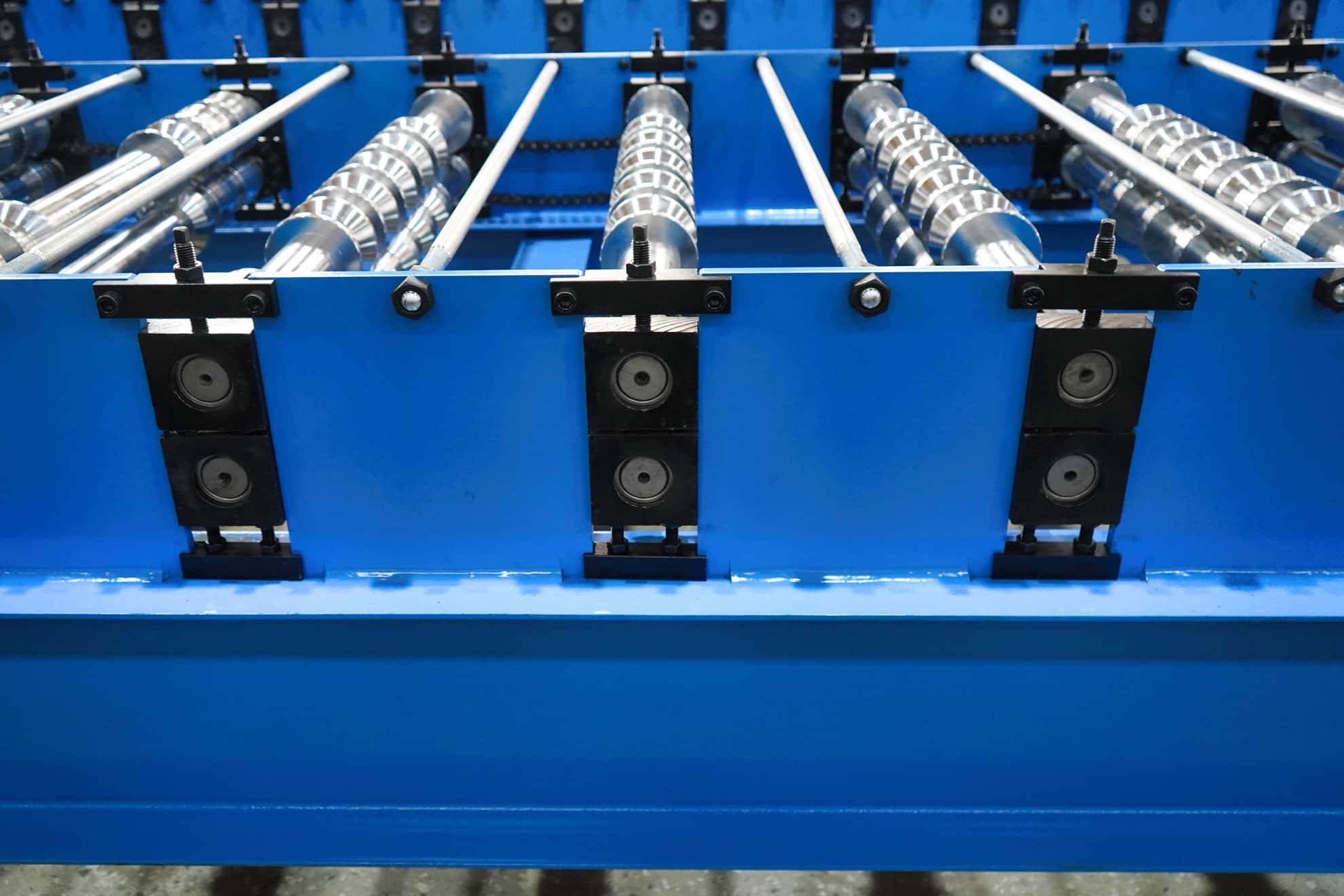 Trapezoidal Roof Panel Roll Forming Machine with PLC Control System