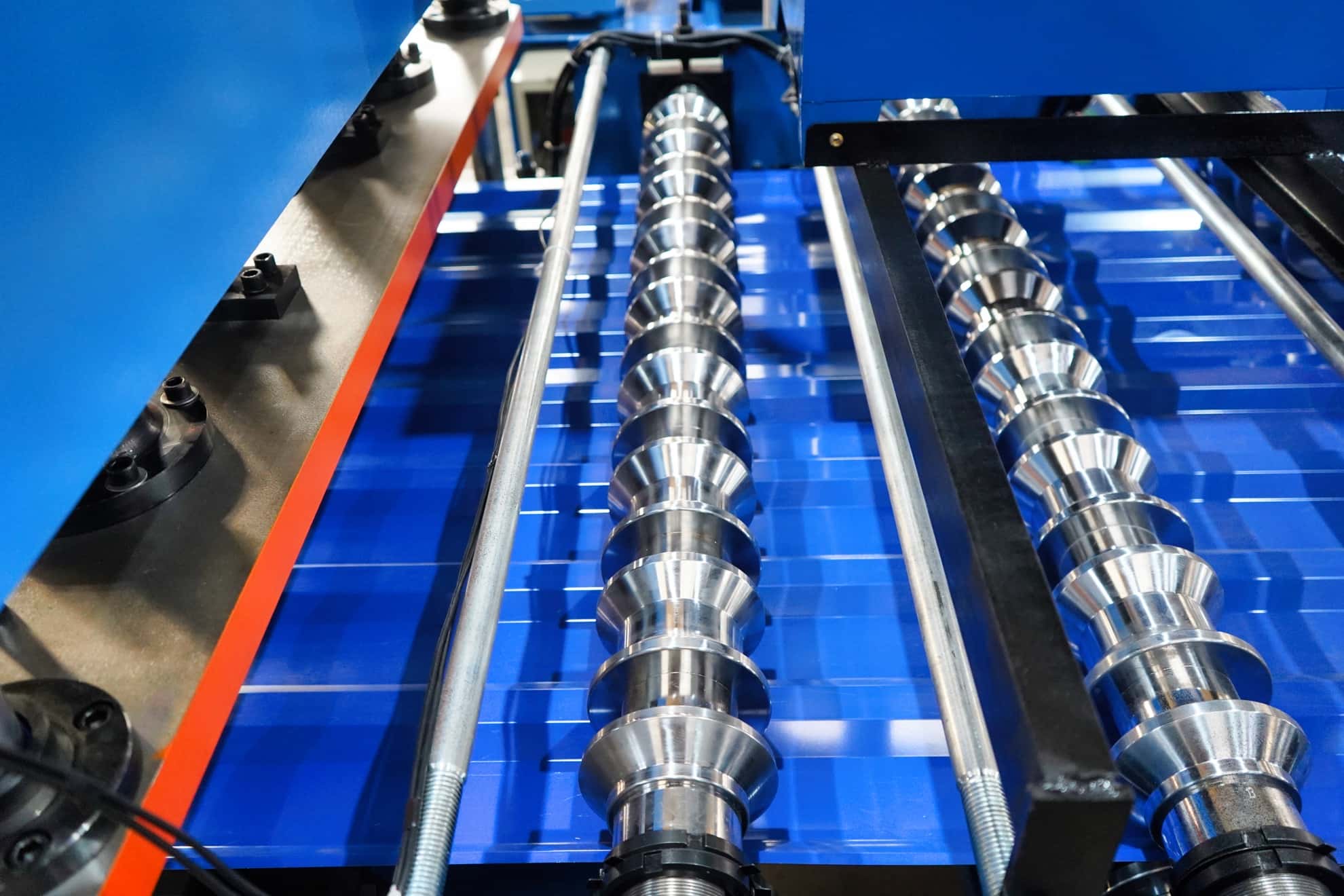 Trapezoidal Roll Forming Machine for Roofing Panels