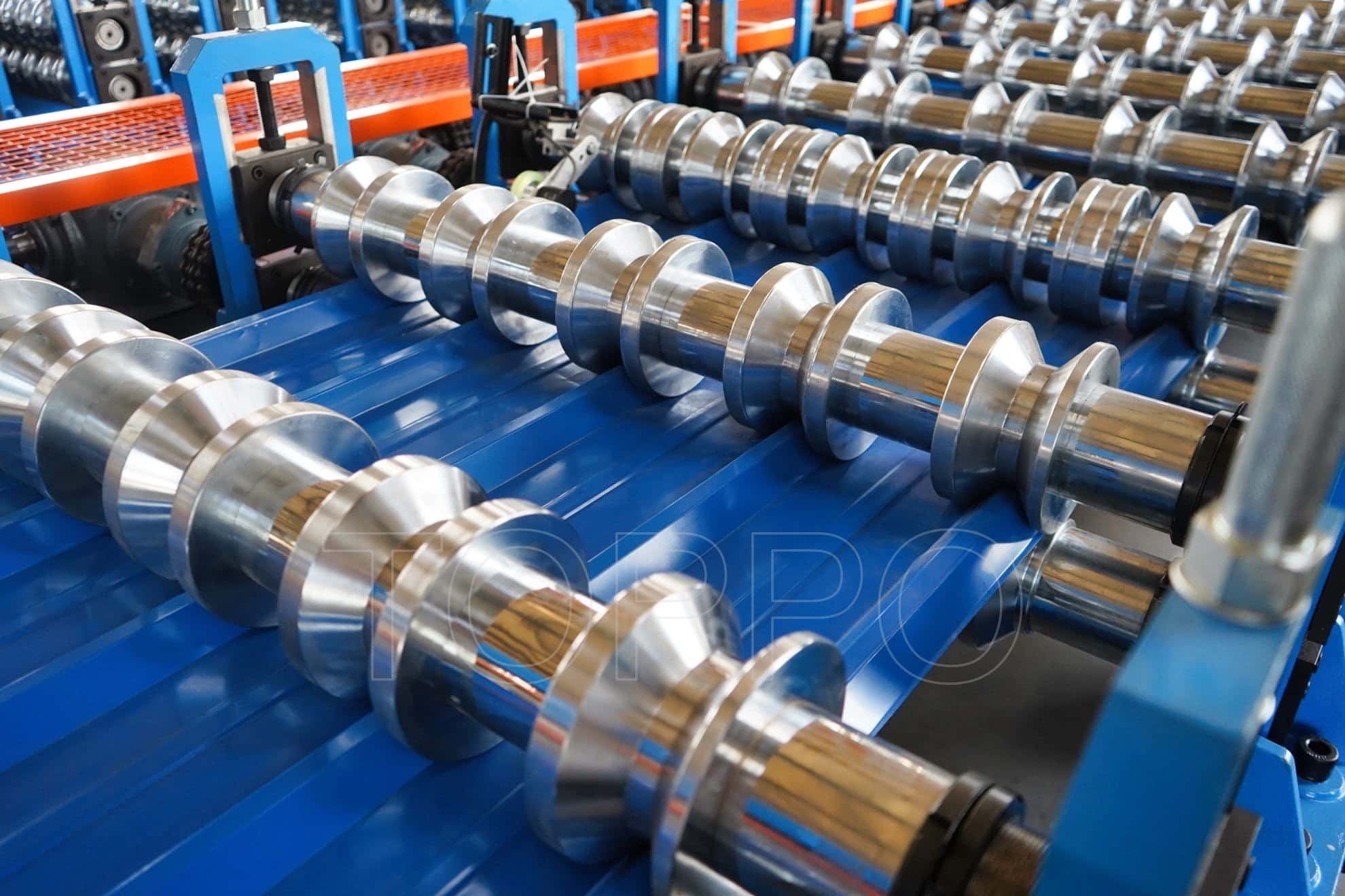 High-Capacity Trapezoidal Sheet Roll Forming Machine for Industrial Use