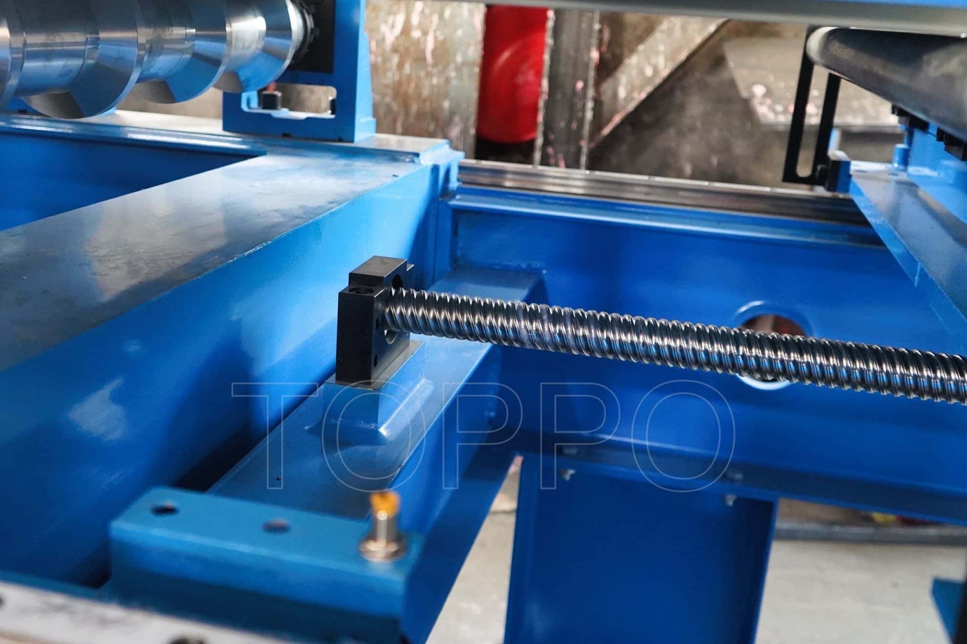 High-Capacity Trapezoidal Sheet Roll Forming Machine for Industrial Use