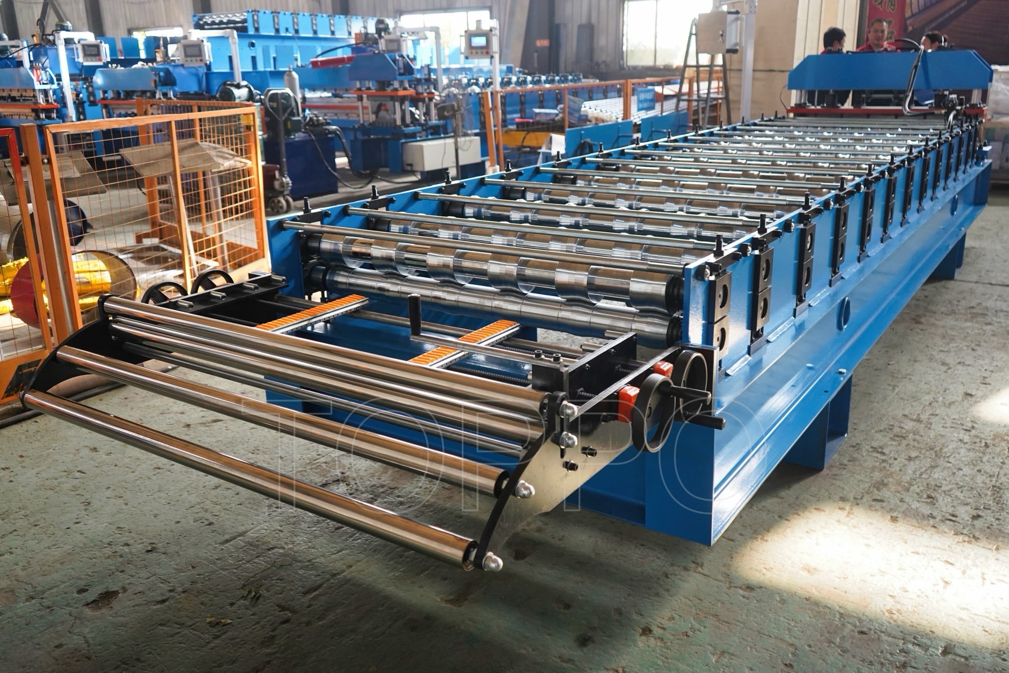 Precision Trapezoidal Roofing Sheet Roll Forming Machine