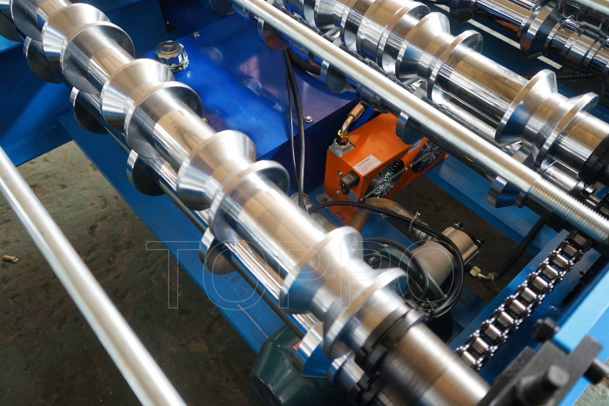 Delta PLC Controlled Trapezoidal Roll Forming Machine with Hydraulic Shear