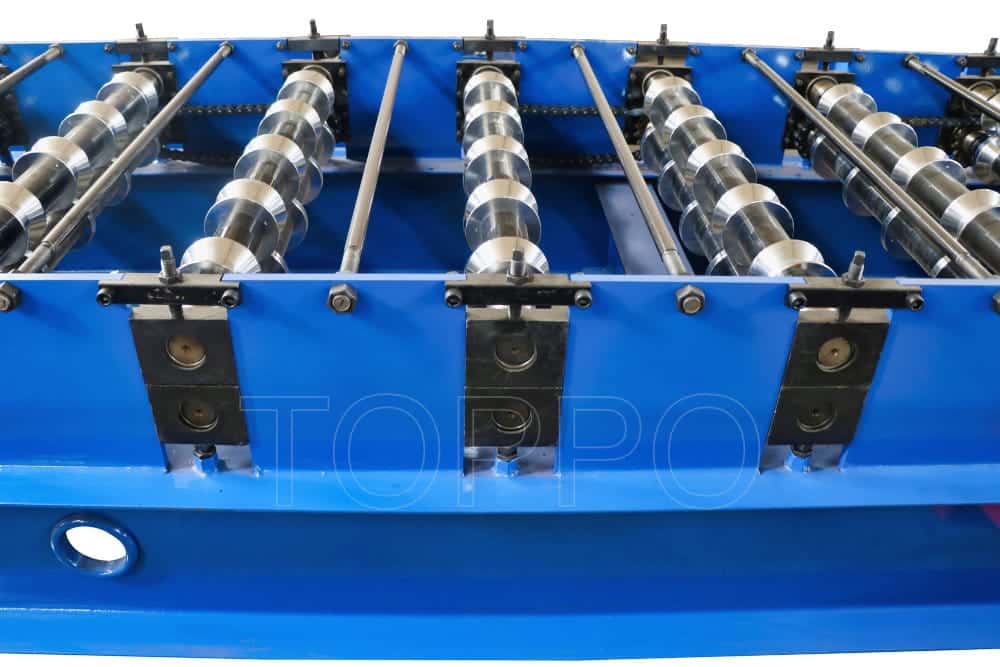 Touchscreen Controlled Trapezoidal Roll Forming Machine with Hydraulic Cutter