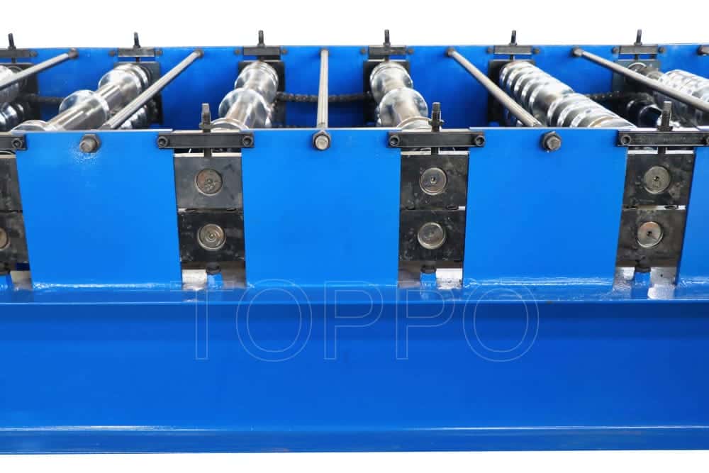 Fully Automatic Trapezoidal Roof Panel Roll Forming Machine with Precision Control