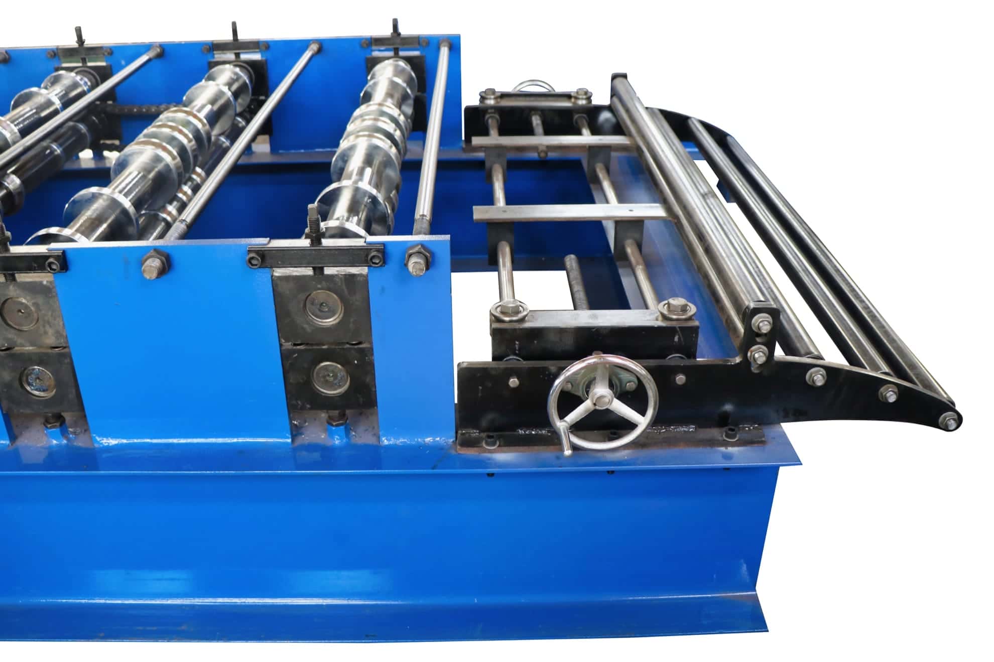 Fully Automatic Trapezoidal Roof Panel Roll Forming Machine with Precision Control