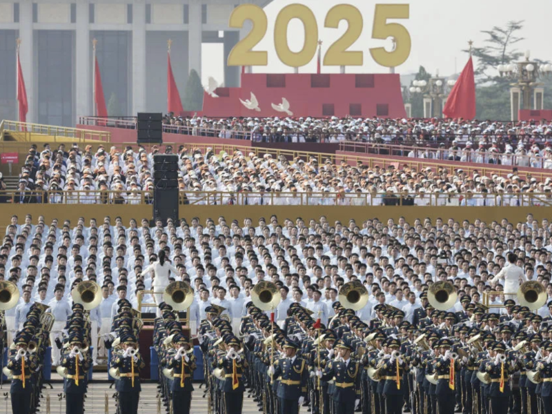 北京天安门广场隆重举行纪念抗战胜利80周年大会