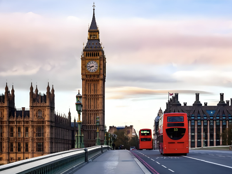 英国预算案前夕 经济疲软市场忧虑弥漫