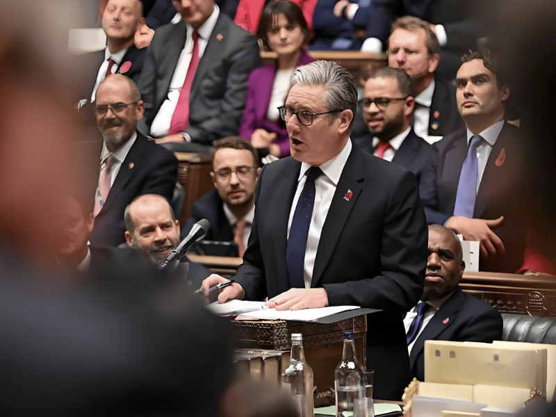 英国公布秋季预算案 增税260亿英镑