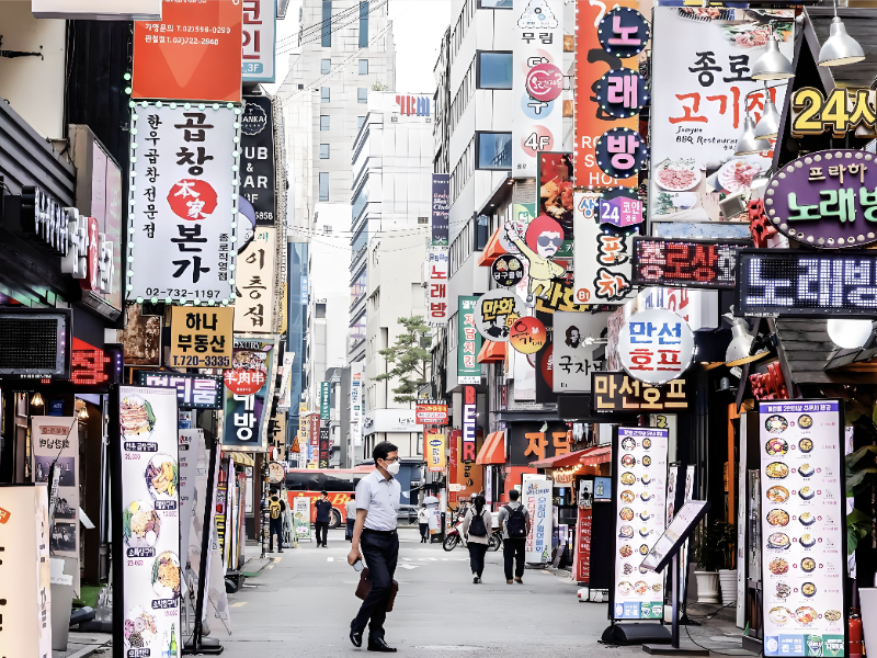 韩国旅游新潮流 眼镜成外国人必买新宠